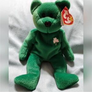 Ty Beanie Baby Erin The Shamrock Bear